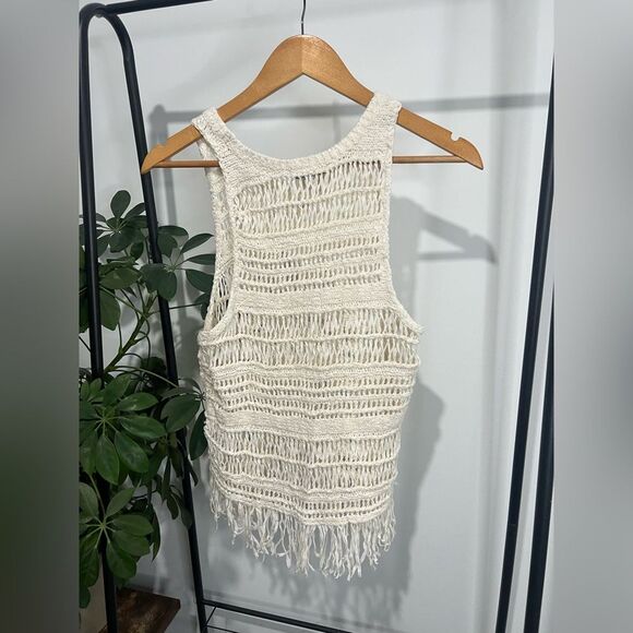 American Eagle Top - Picture 5 of 5